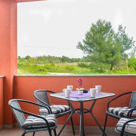 Rose Garden Apartment Privlaka (Zadar)