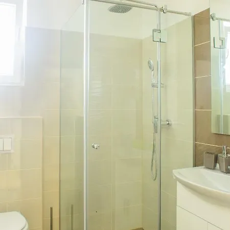Rose Garden Apartment Privlaka (Zadar)